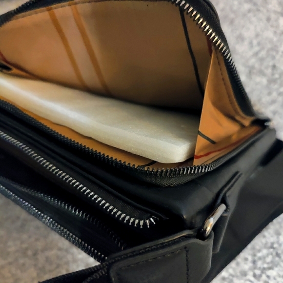 Unisex Leather Side Bag - Picture 5 of 5